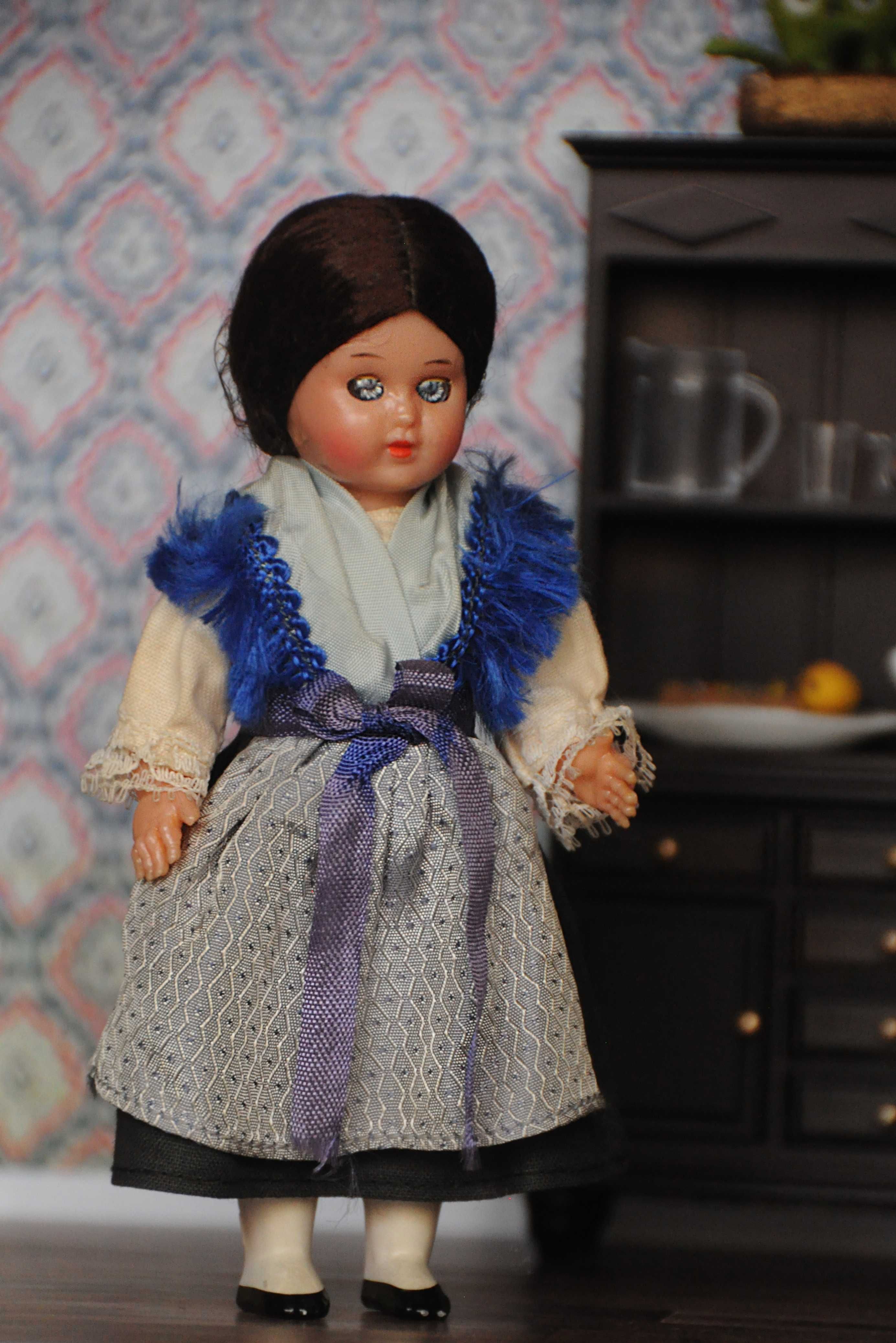 Кукла винтажная коллекционная