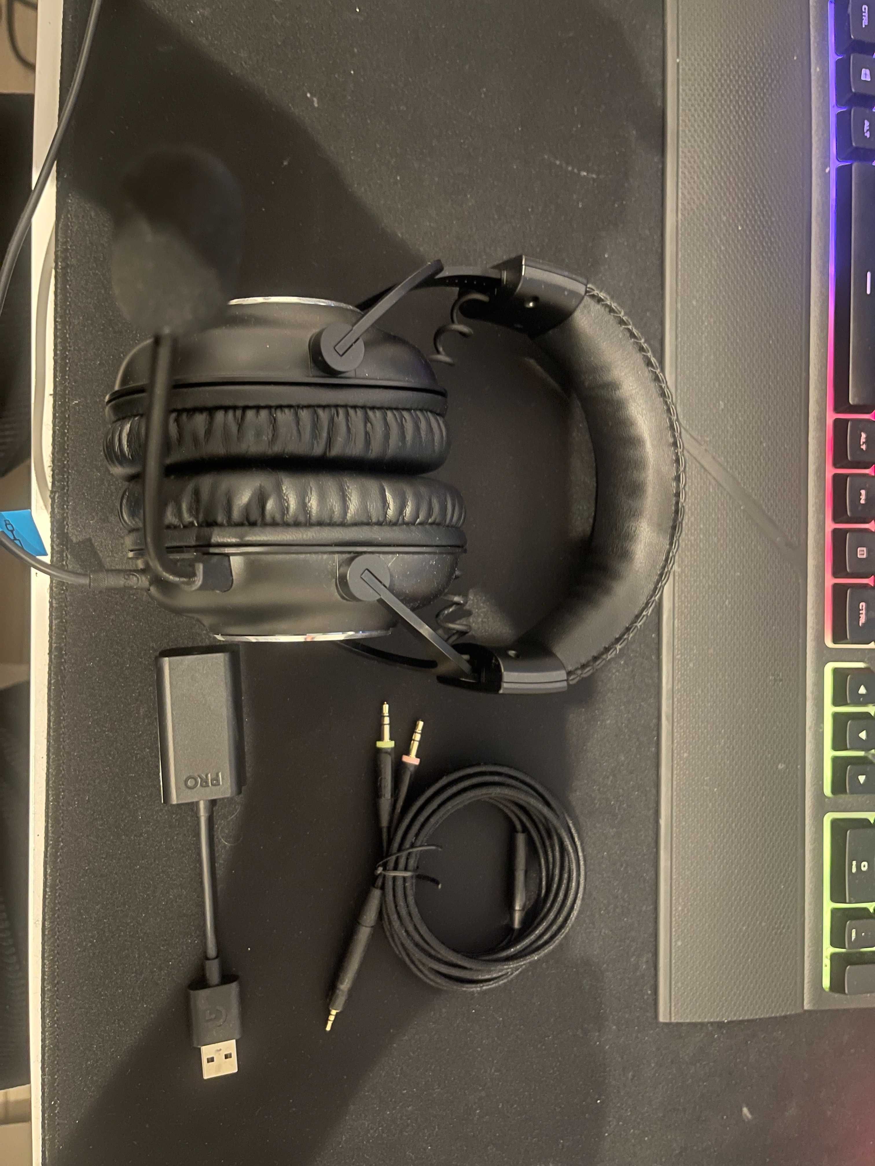Gaming Monitor pc mouse keyboard mousepad headset 7700xt 7700x 32GB