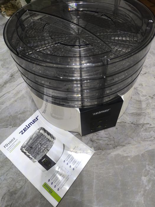 Побутова сушка ZELMER FD1002