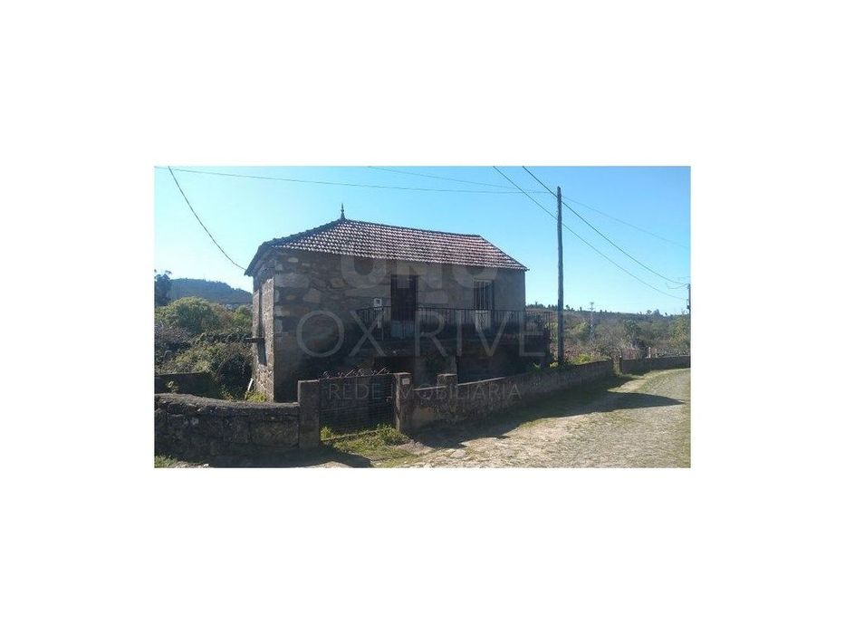 Moradia em pedra Ceivães, Monção