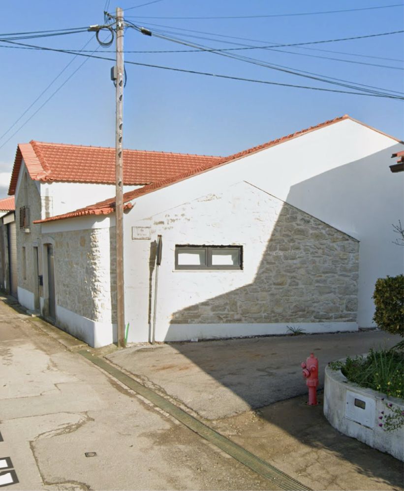 Quarto em moradia moderna e tranquila – Cantanhede (Póvoa da Lomba