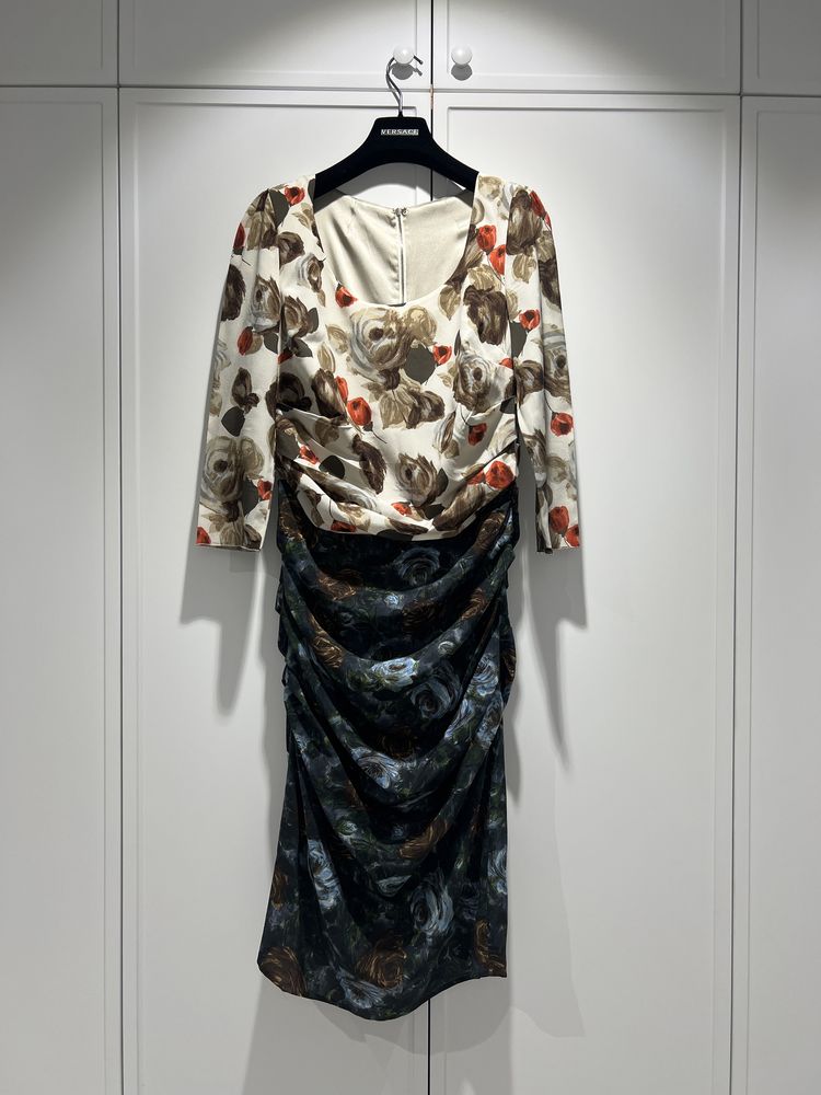 Dolce and Gabbana оригінал Італія шовкове плаття платье