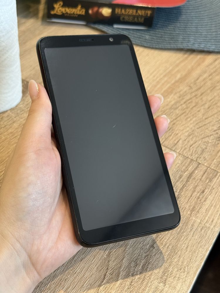 Телефон андроїд TCL 403