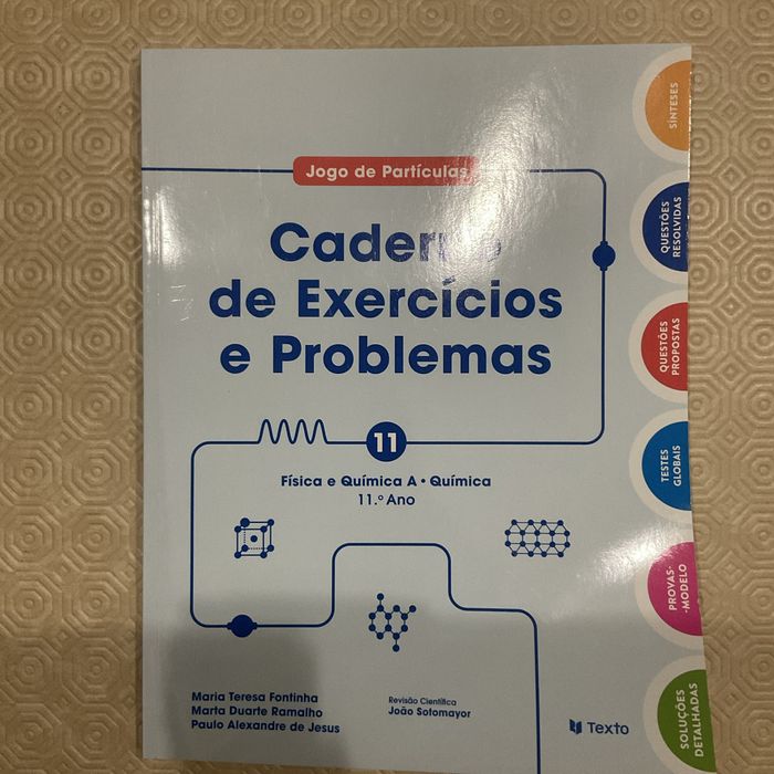 Caderno de exercicios e problemas- 11 ano Quimica A