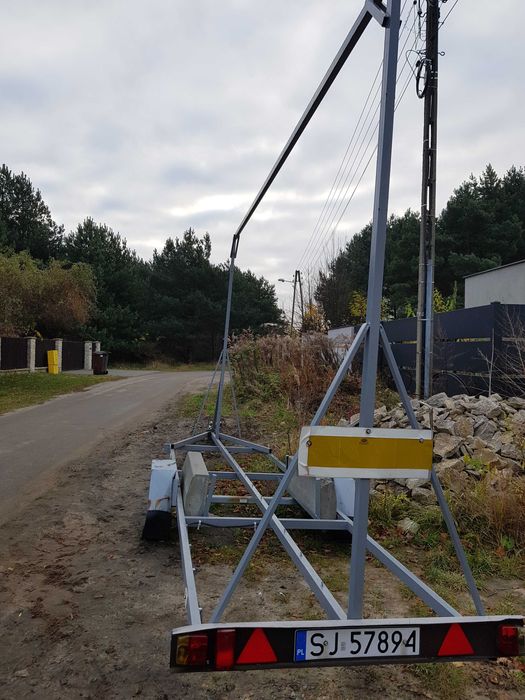 Wypożyczenie przyczepa reklamowa, mobilna