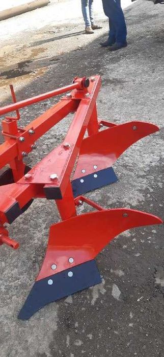 Плуг 2-25 Віракс двохкорпусний лівий для мінітрактора