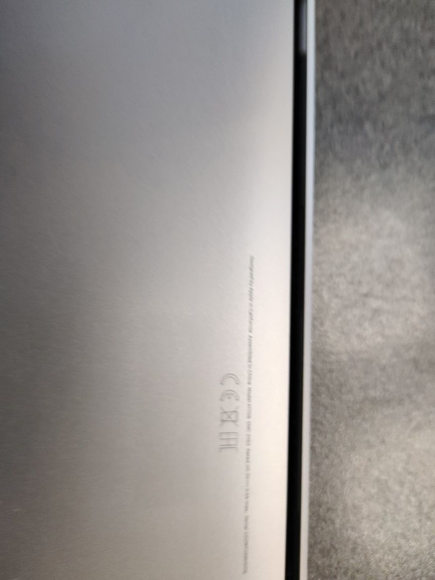W2// Apple/ MacBook Pro 2017, i7, 1TB SSD, 16GB RAM/ Szczecin