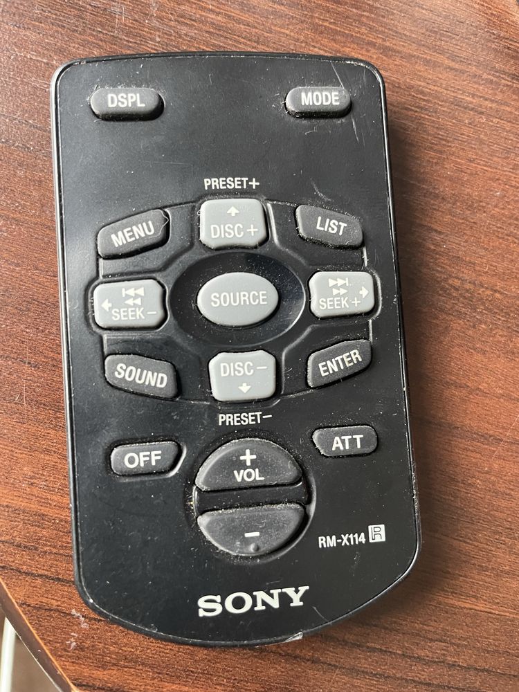 Sony CDX-MP30 Radioodtwarzacz CD z pilotem RM-X114