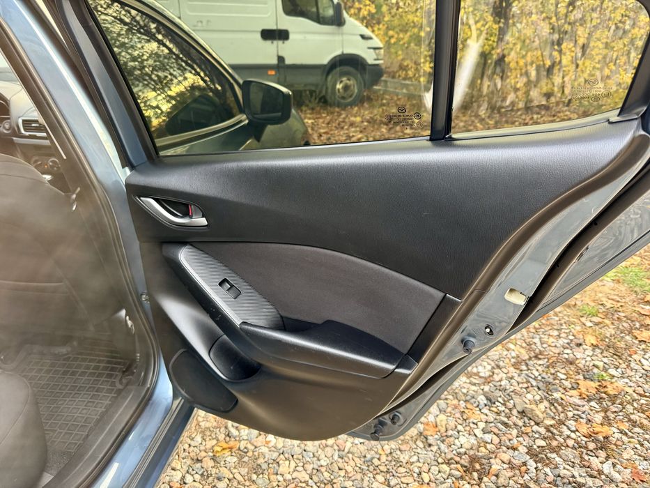 Продам Мазда3 SkyActiv