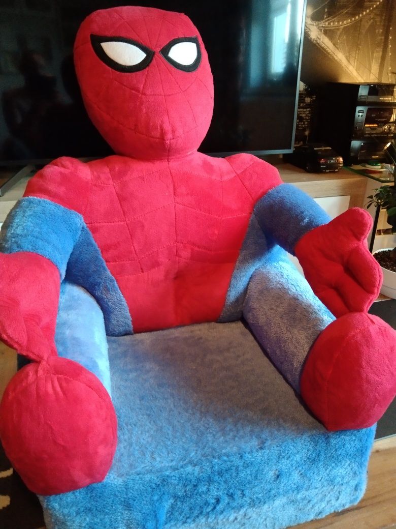 Idealny fotel Spidermana dla dziecka, jak nowy