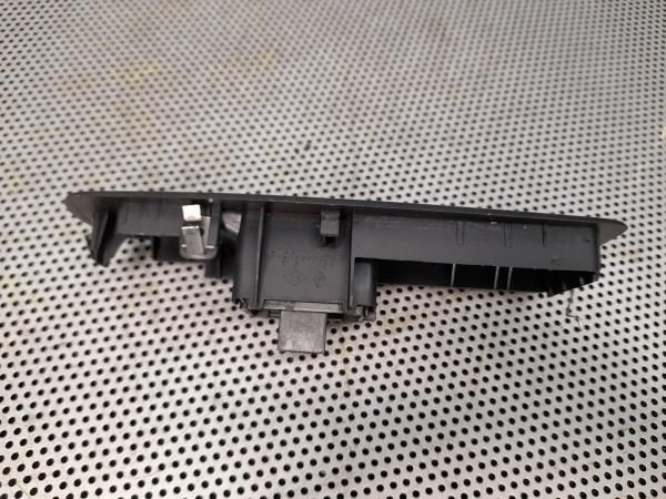 Comando / botão / interruptor vidros frente direito RENAULT Megane III