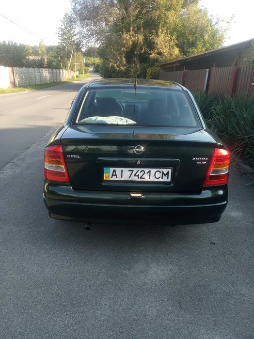 Opel Astra 2000 рік