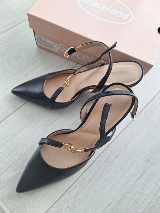 Szpilki czarne rozm.40