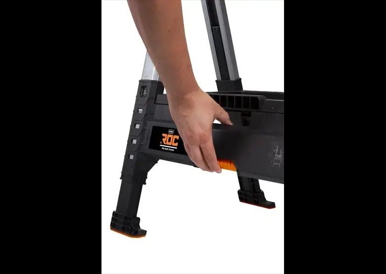 Опора-стійка козел для розпилювання деревини Keter Roc Lumberjack 2571