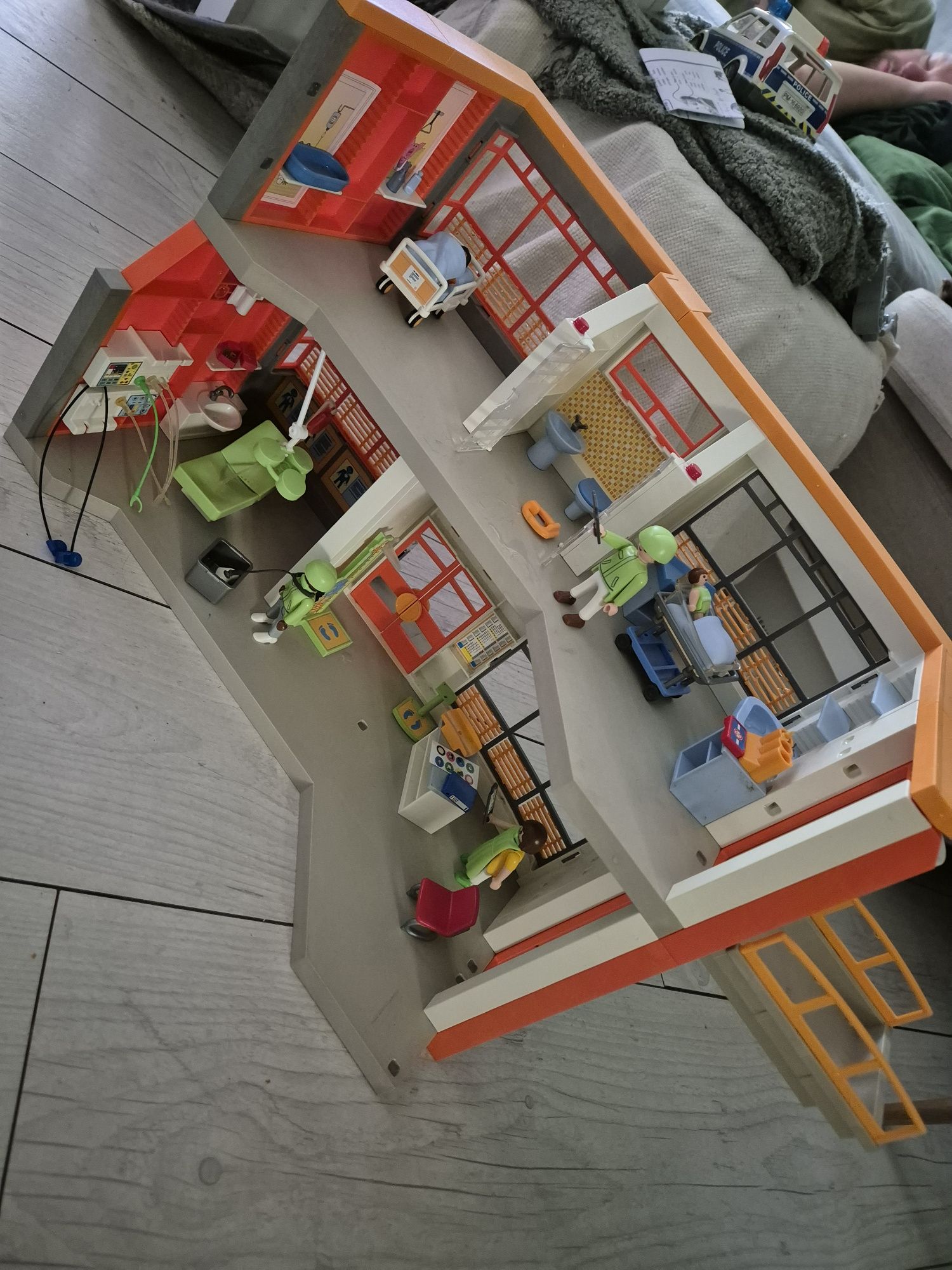 Duży Szpital Playmobil