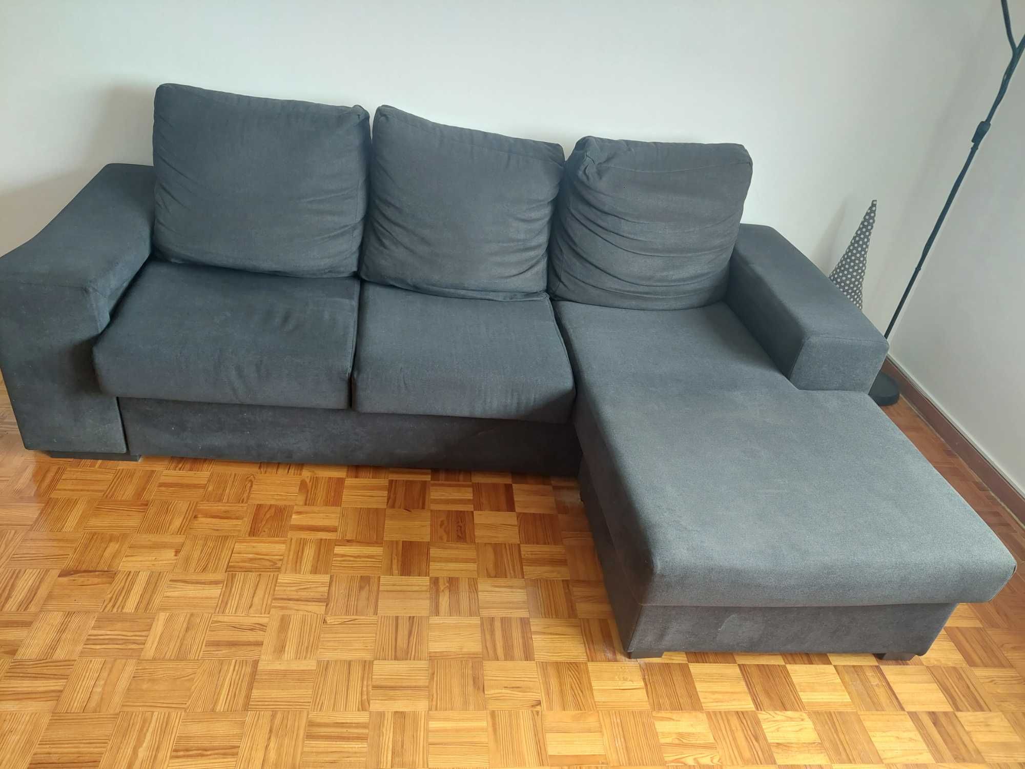 Sofá chaise long preto