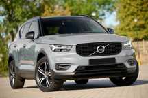 Volvo XC 40 PANORAMA _ SKÓRA _ NAVI _ Kamery 360 _ RADAR _ BLIS _Line Assist _LEDY