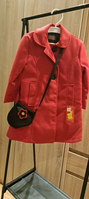 Płaszczyk czerwony r 104