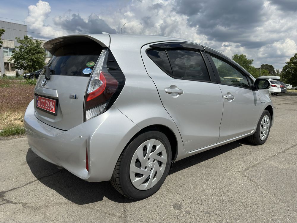 Продам Toyota Aqua 2019 рік 1.5 гібрид 11500$
