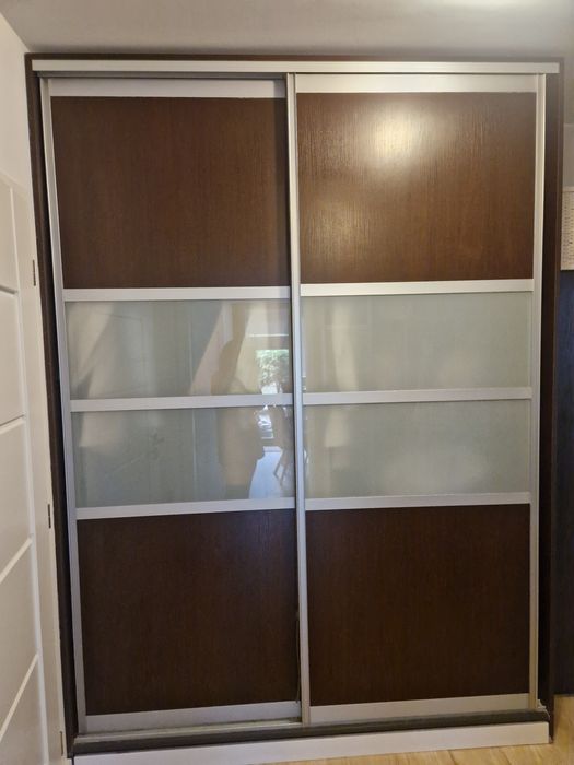 Szafa do przedpokoju  wymiary wys. 250 cm/dl.180cm/gl.60 cm