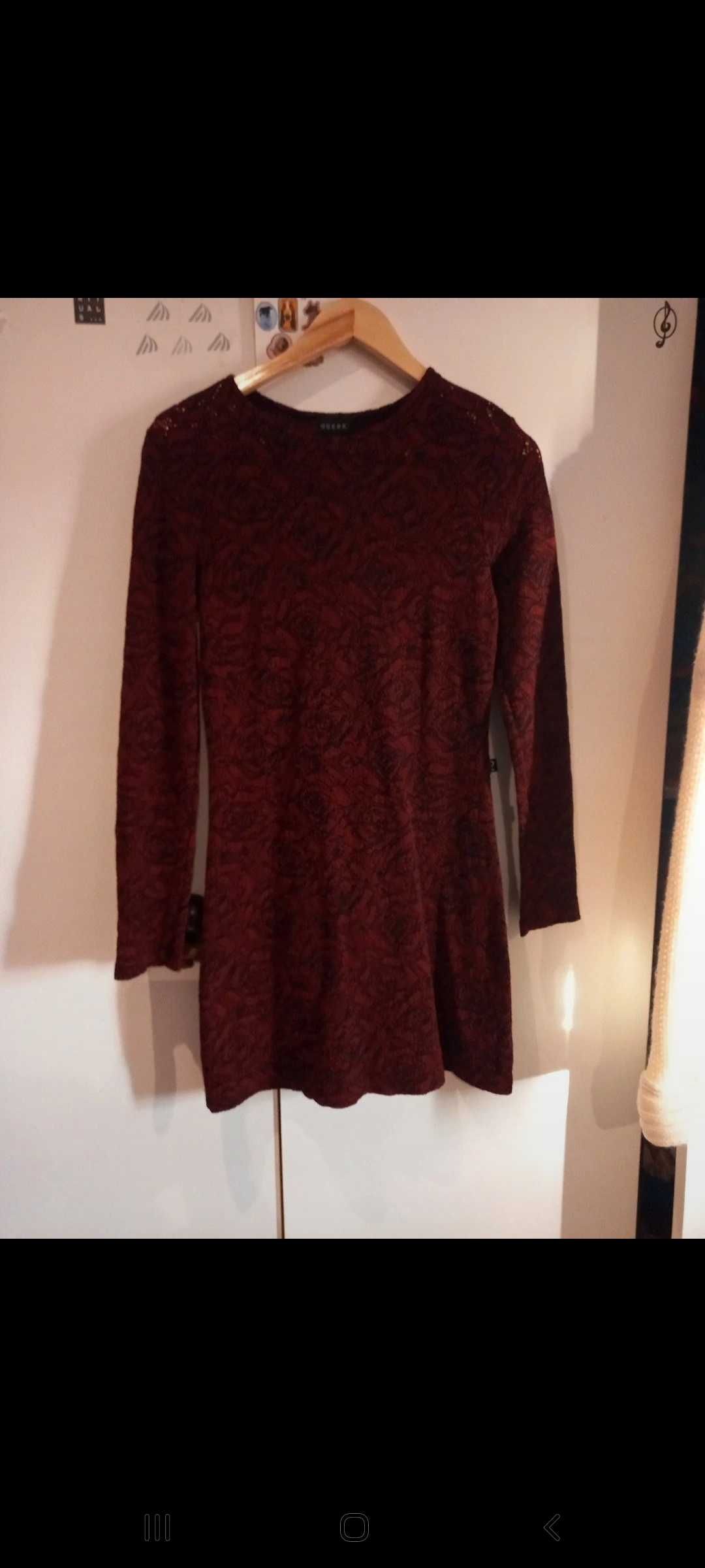 Vestido em tecido rendado - bordeaux - M - Guess