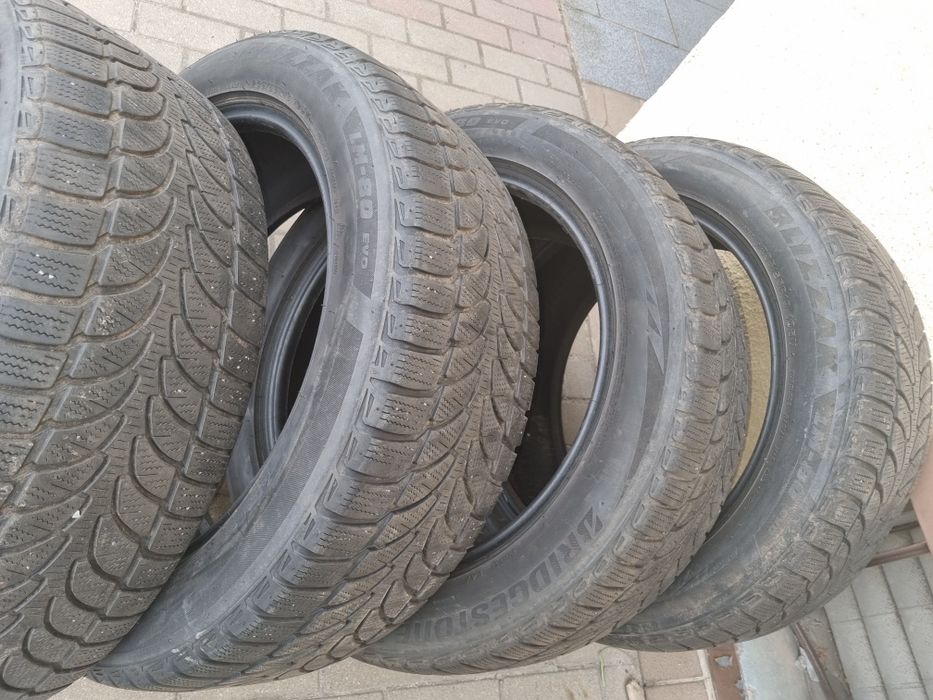 Opony Bridgestone 235/55R19