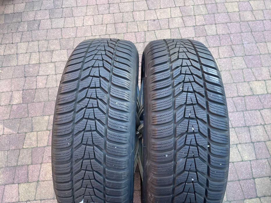 3934. Opony zimowe 215/60/17 Hankook 8.2mm 2024r cena za 2szt