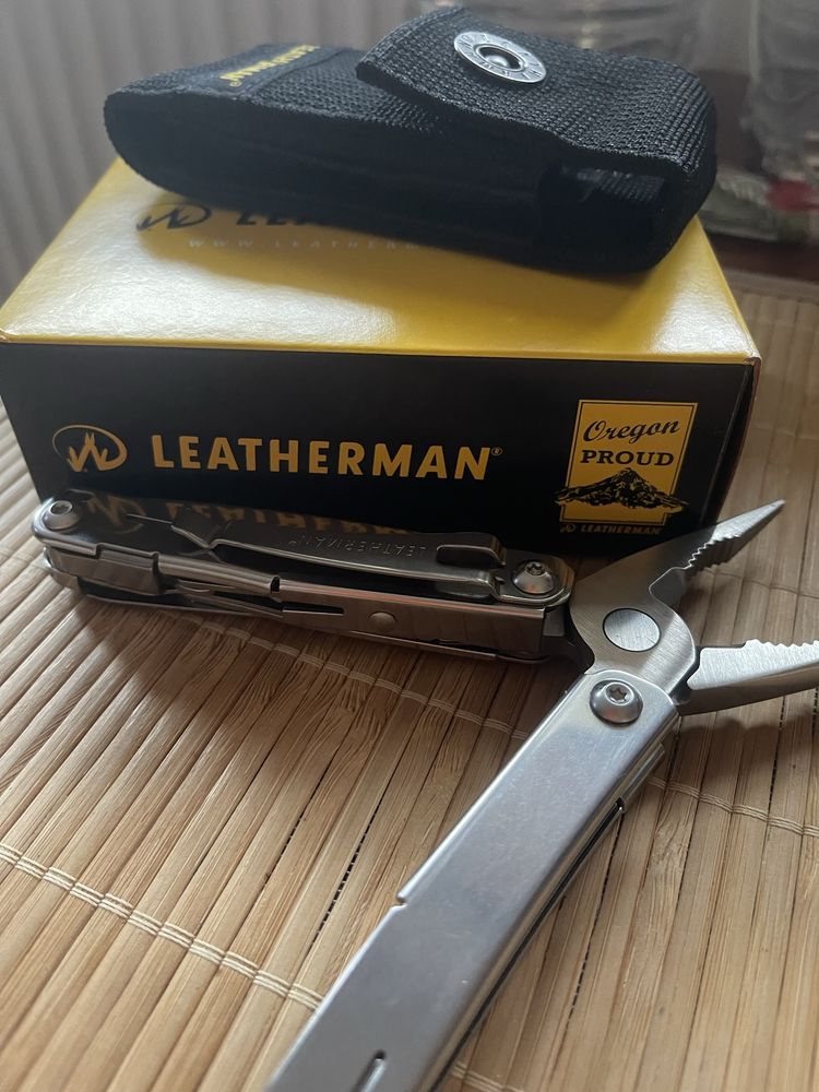 Multitool Leatherman Wingman z kaburą