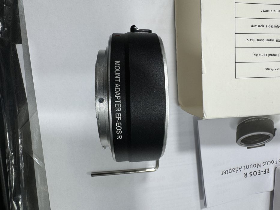 Адаптер для обʼєктивів Canon EF - EOS R