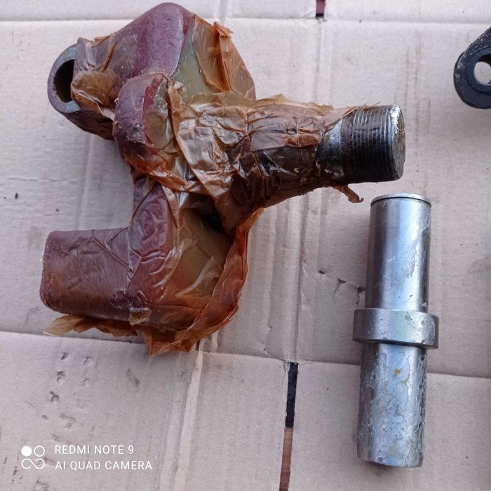 Wózek widłowy Rak zwrotnica układu kierowniczego