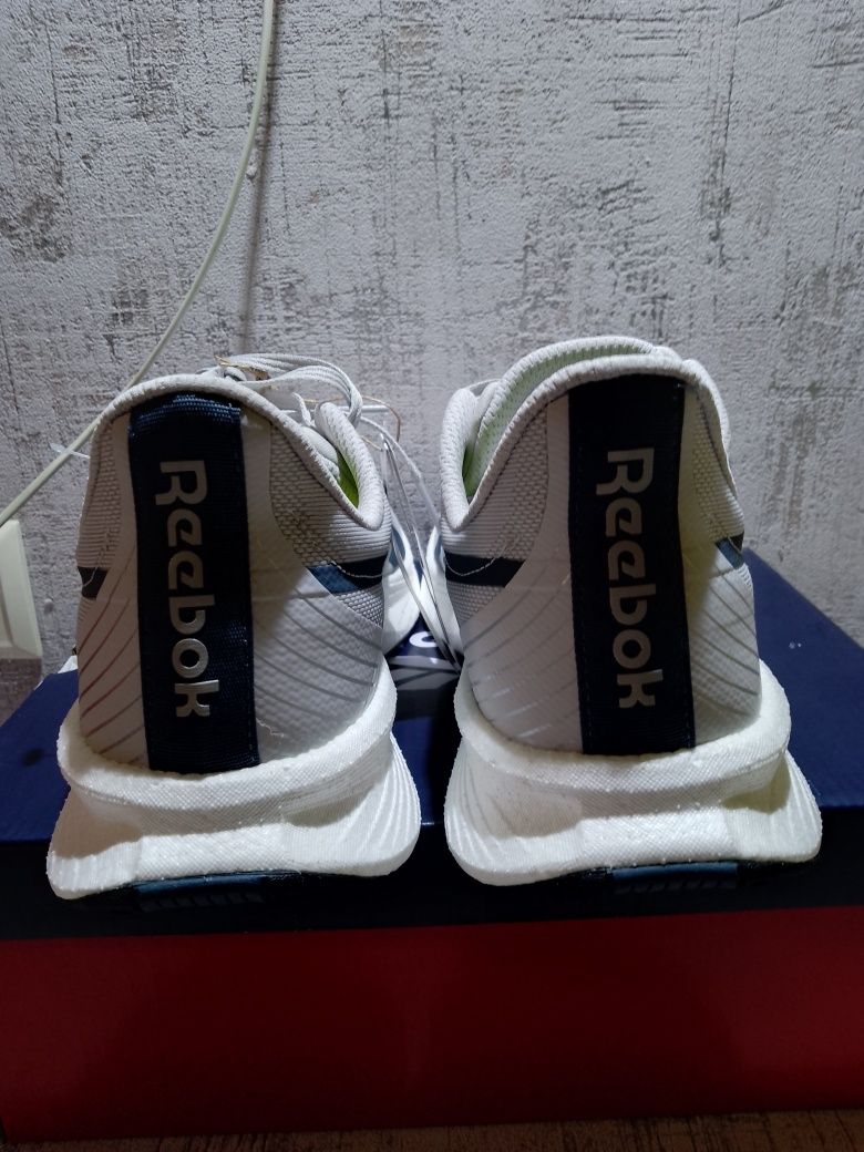 Reebok Floatride Energy 5 IE4638. Кроссовки для бега, 44 р-р.