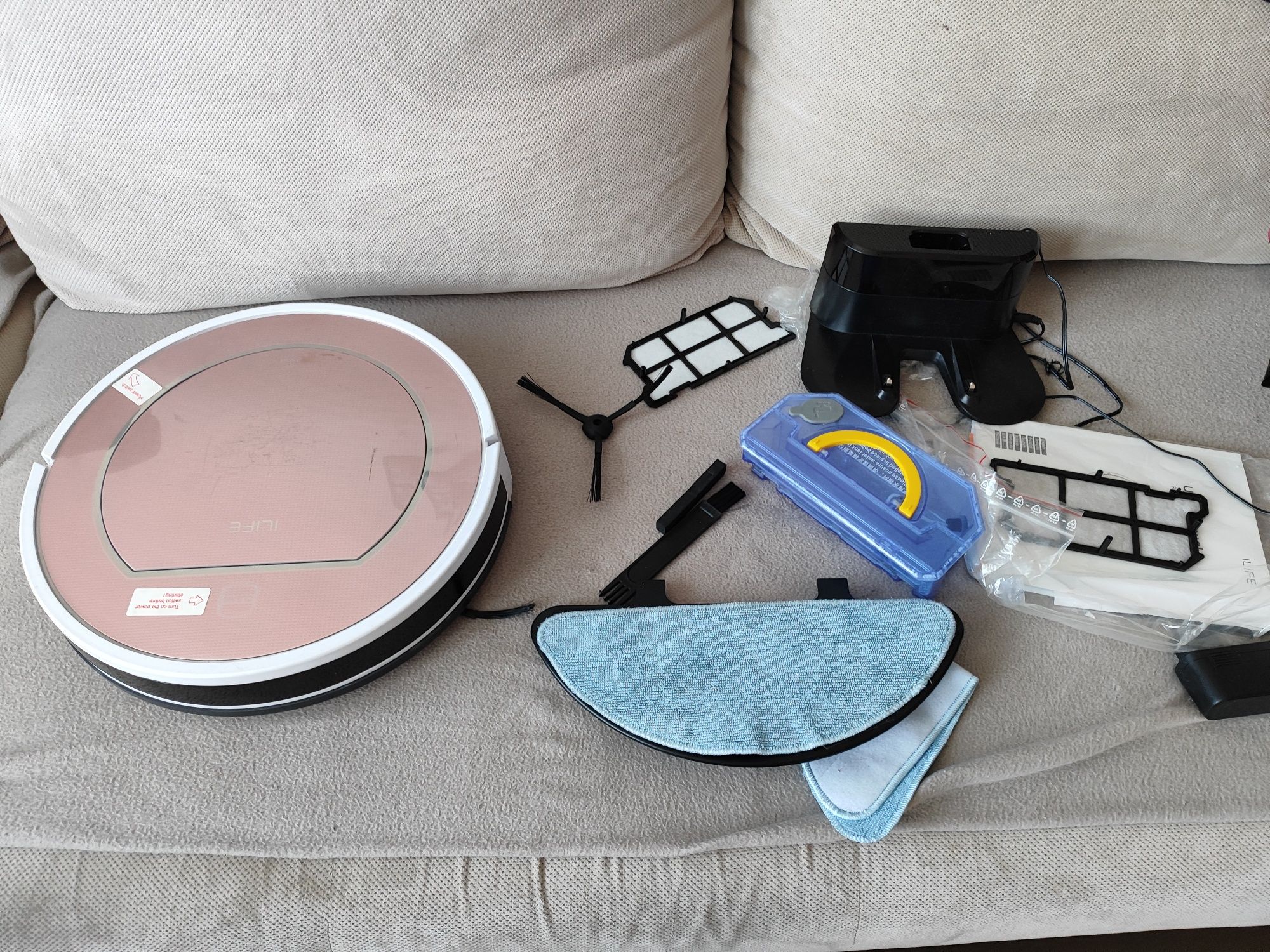 Robot sprzątający ilife v7s