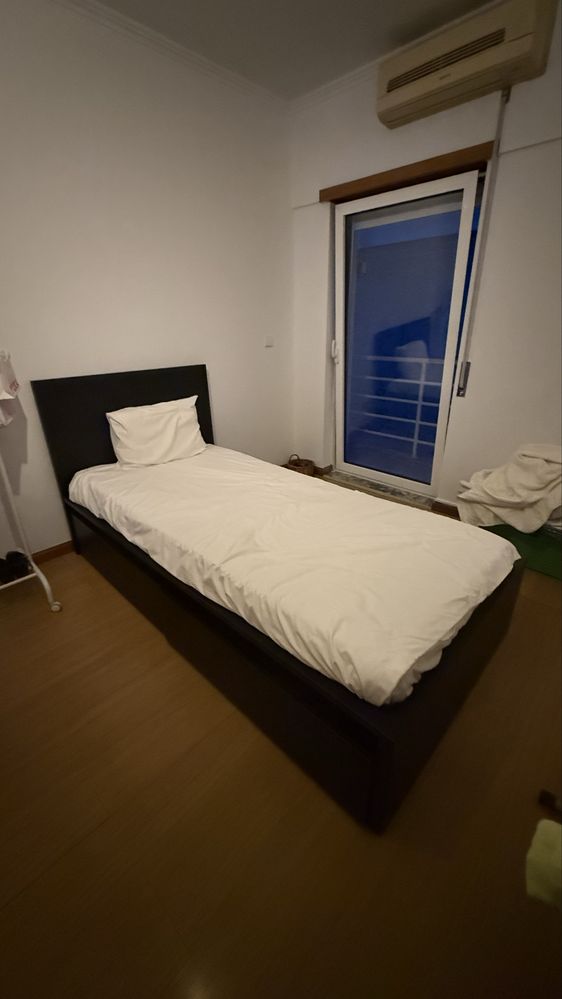 Cama de solteiro - ikea Malm