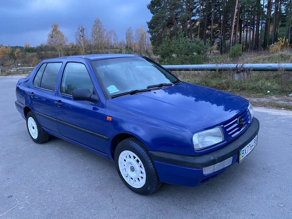 Продам VW VENTO 1.8 Газ/Бензин в гарному стані.