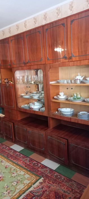 Продам 3ёх.ком. кв.Л.Б. 2/9 70м².10мик ОСББ..