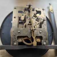 Mechanizm zegara Gustav Becker