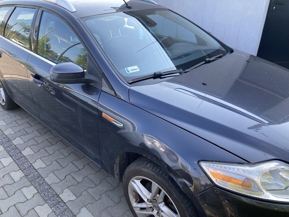 Ford Mondro Kombi Mk4 Titanium TDCi 2.0 140KM