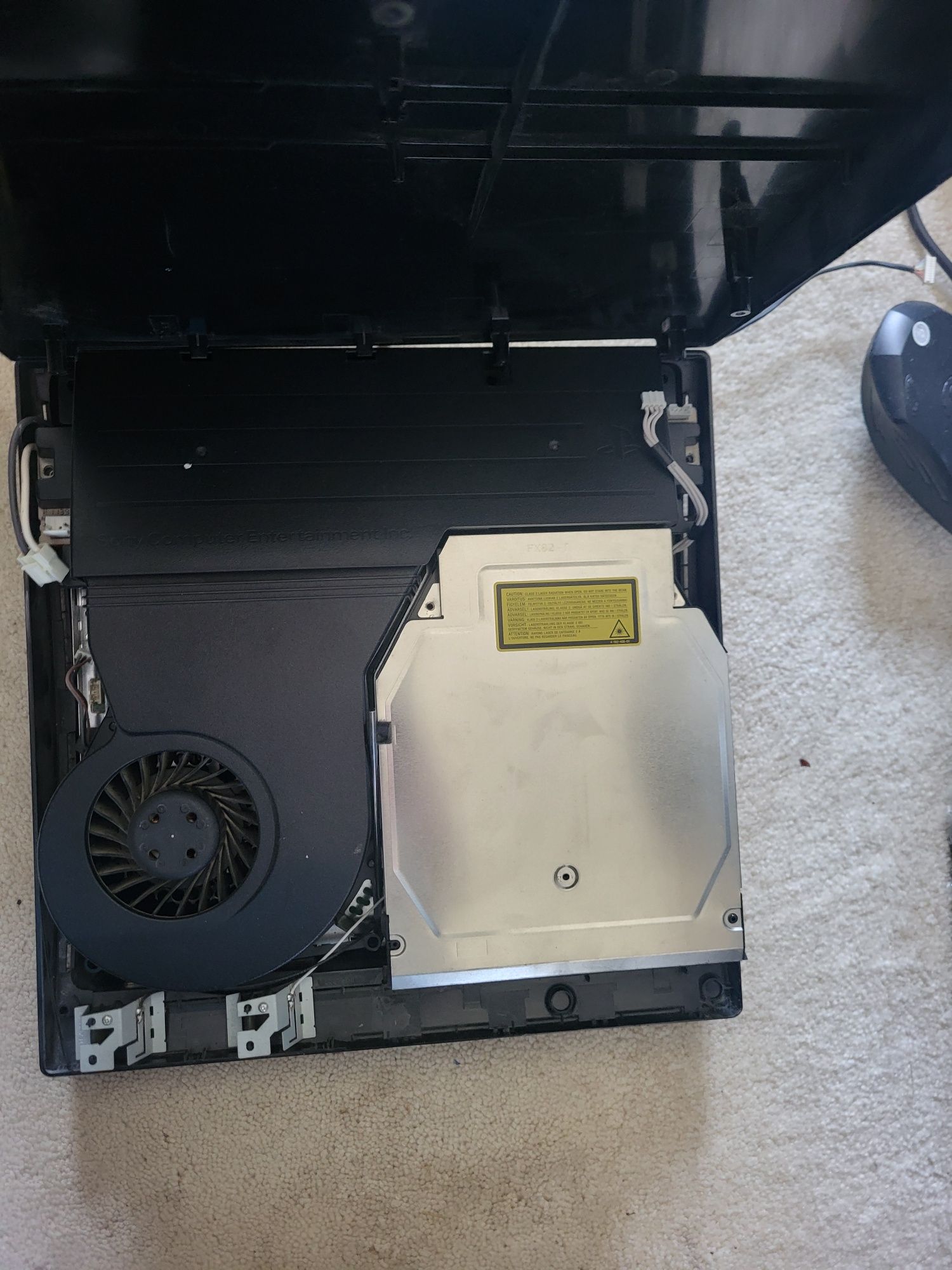 Sprzedam 3 Konsole Ps3 na części albo w całosci