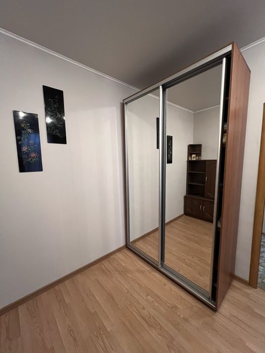 Продам 3-х кімнатну квартиру на Югоці
