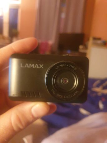 Wideorejestrator samochodowy kamerka LAMAX T10, nagwyanie w 4K