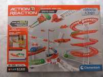Jogo Action Reaction da Clementoni, um brinquedo STEM
