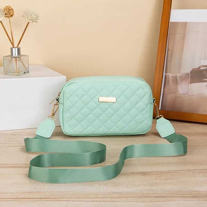 Зручна сумка з довгим ремішком в зеленому м'ятному червоному кольорі