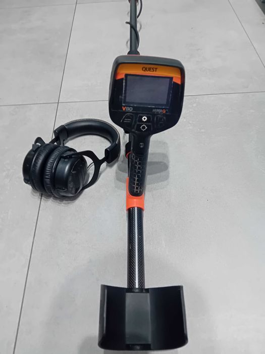 Sprzedam Wykrywacz q v80