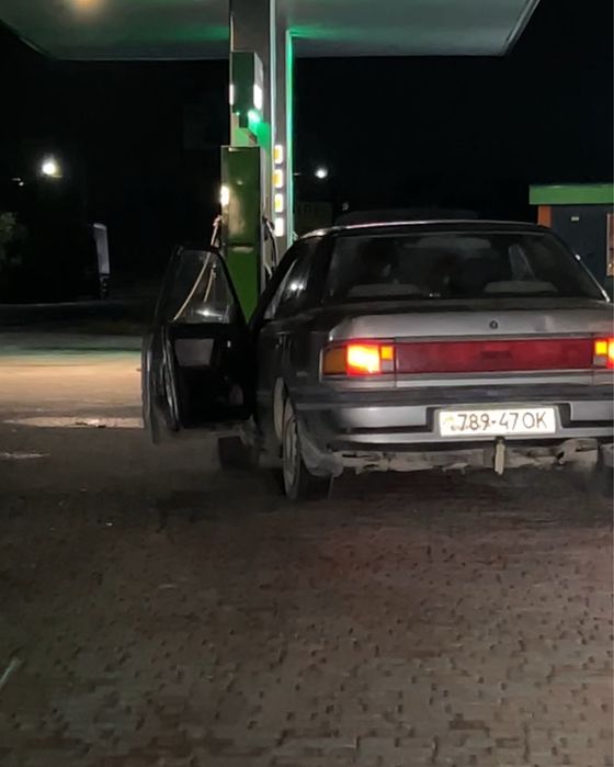 Автомобіль Мазда 323 1.6 / Mazda 323