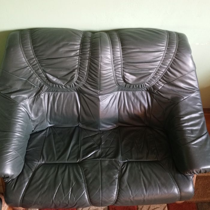 Sofa 2 osobowa, skóra, zielona + druga gratis