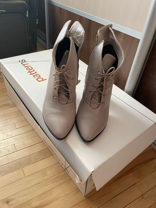 Чобітки ботильйони 38 розмір