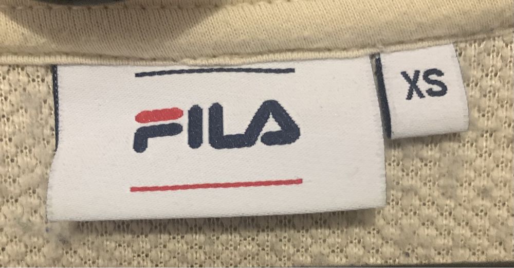 Укороченная кофта Fila