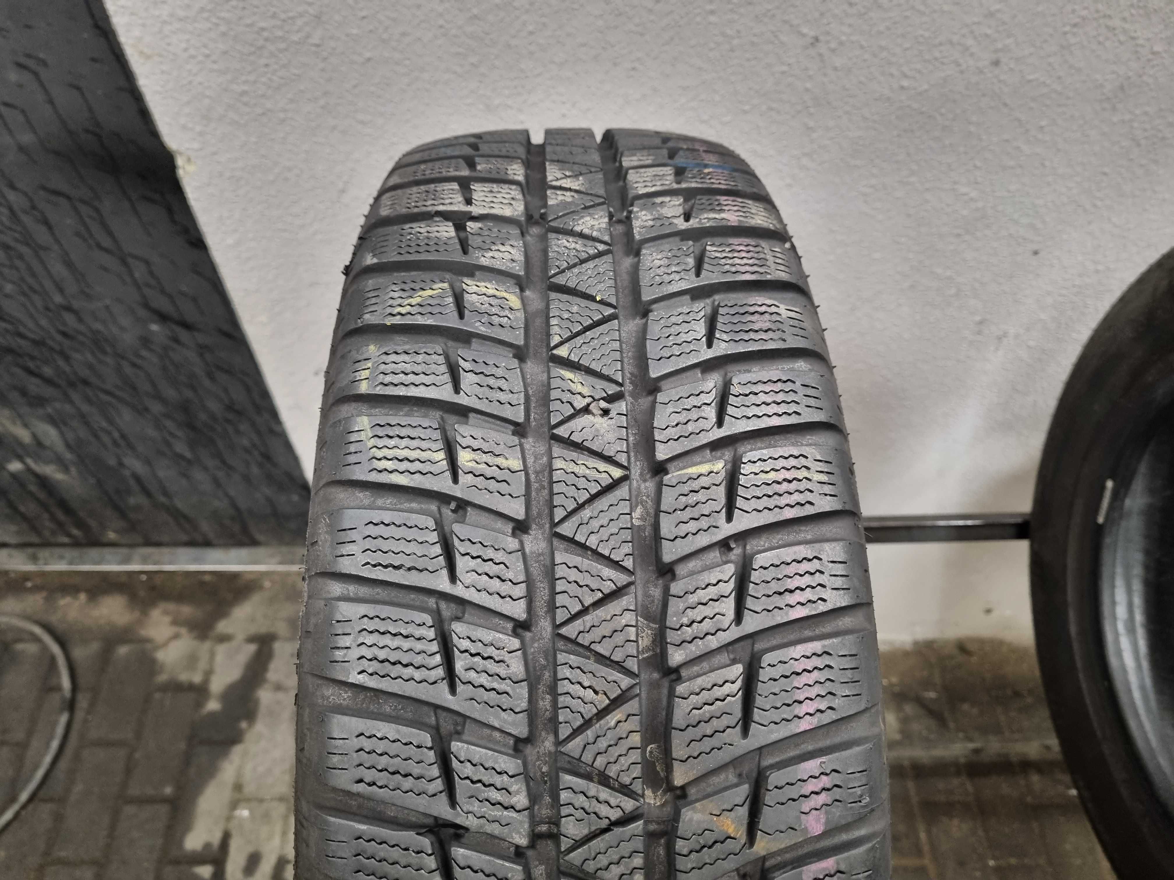 215/60/16 99H Sumitomo WT 200 Dot.1819R