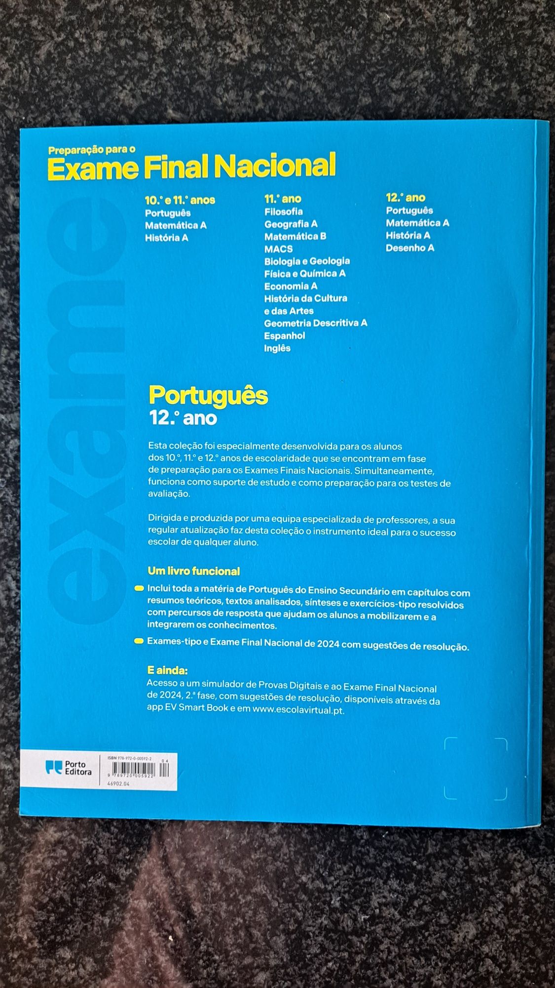 Livro de preparação para o Exame Nacional de Português A 12 ano.