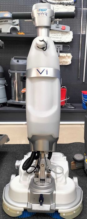 Продаж запчастин і  аксесуарів на підлогомийні машини